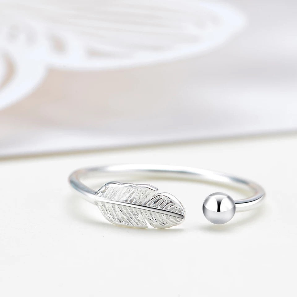Classy Sier Artistic Temperament Feather Sterling Rings