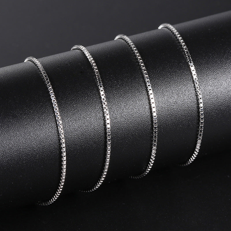 Women's Box Chain Short Clavicle Single Pick Necklace