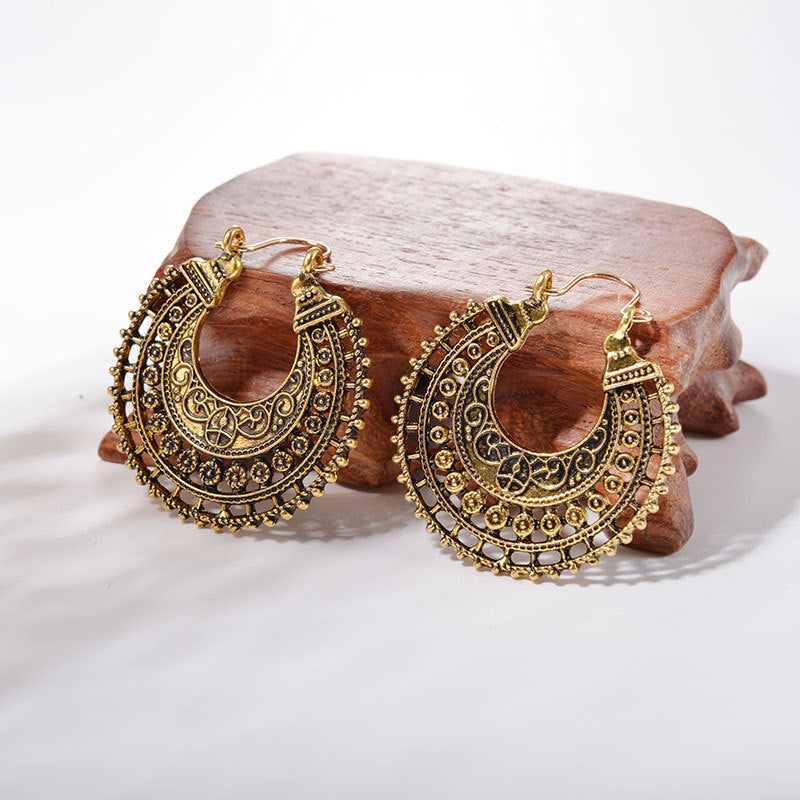 Bohemian Ethnic Style Vintage Hollow Carved Rings