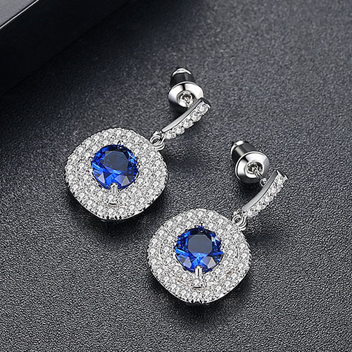 Women's Copper Inlaid Zircon Eardrops Fashion Banquet Earrings