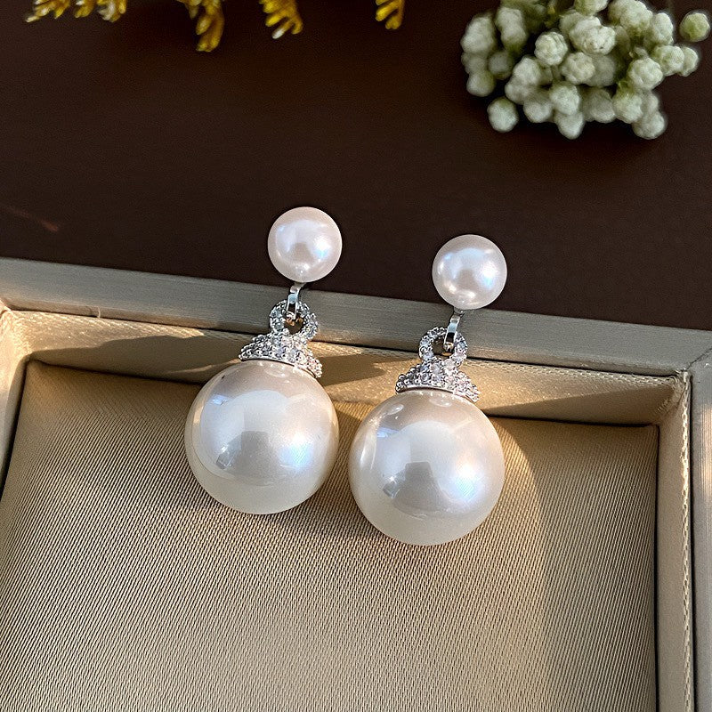 Shining Diamond Irregular Round Female Special Earrings