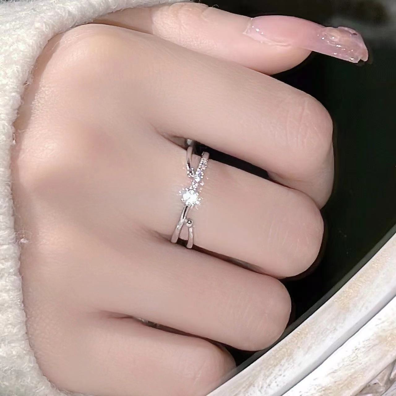 French Switchable Index Finger Interwoven Star Rings