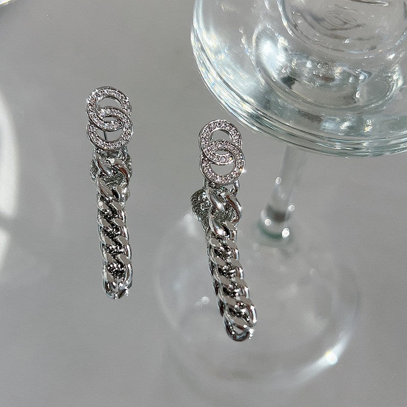 Women's Luxurious Style Long Fringed Pearl Niche Design Earrings