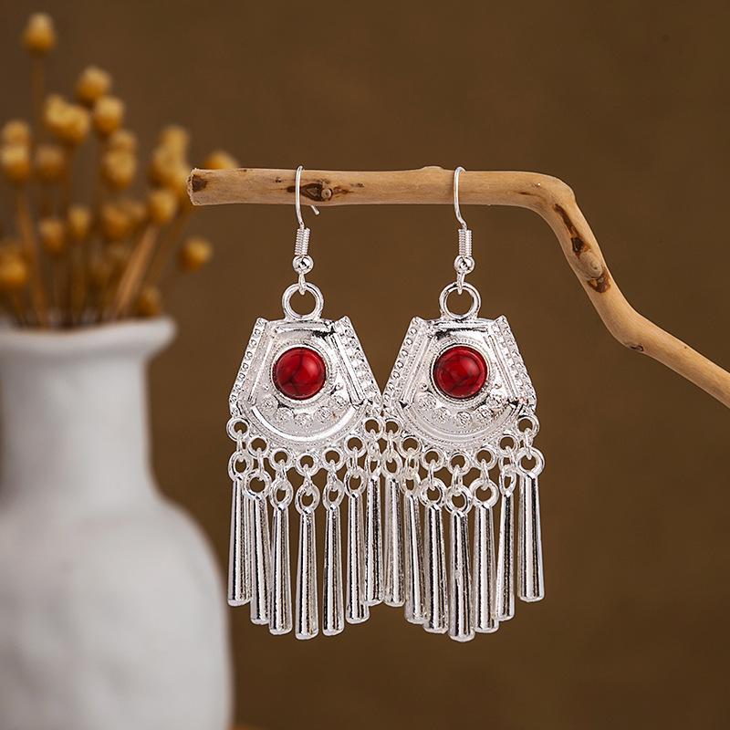 Hollowed Fashion Exotic Retro Artistic Classical Earrings
