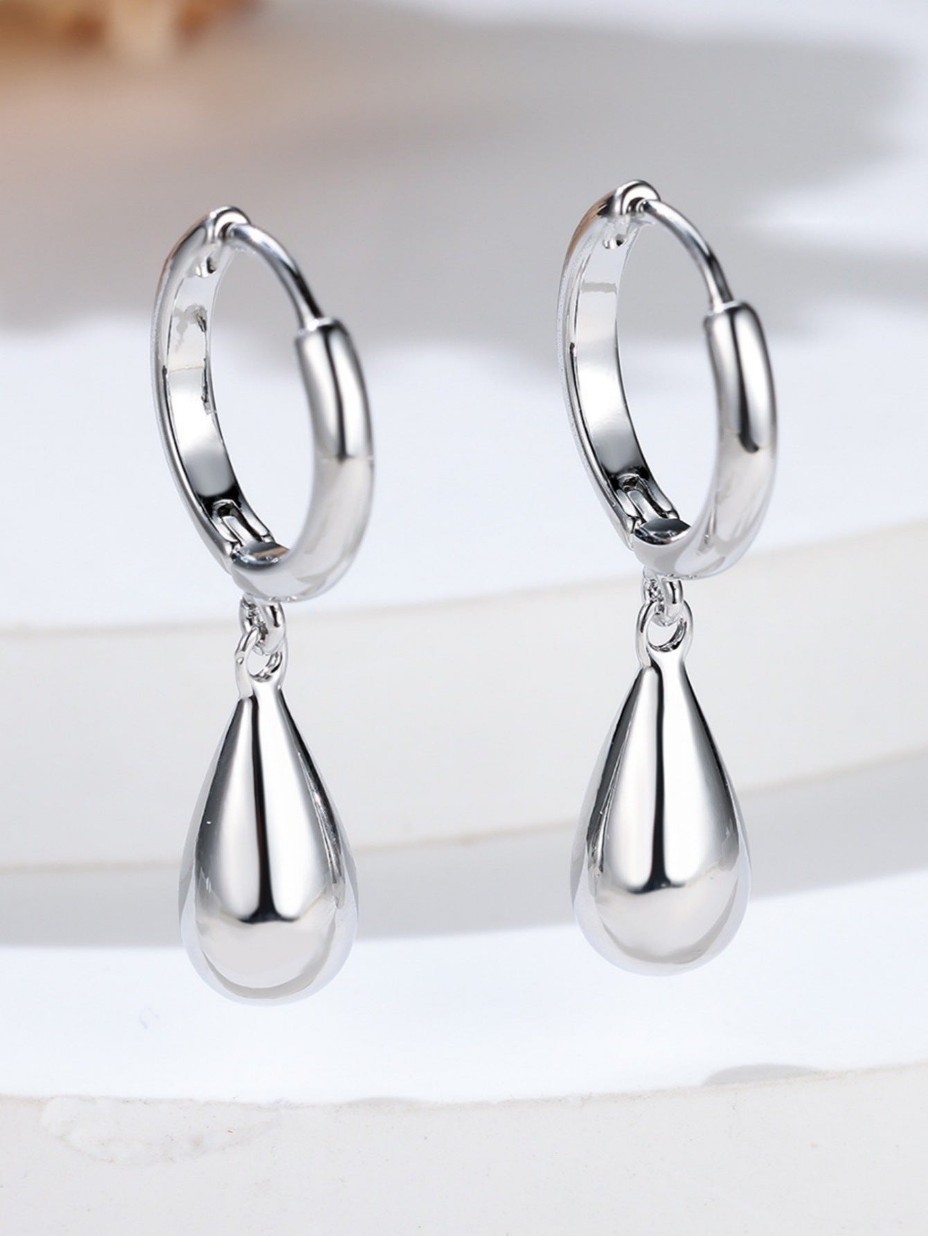 Water Drop Retro Simple High Sense Elegant Earrings