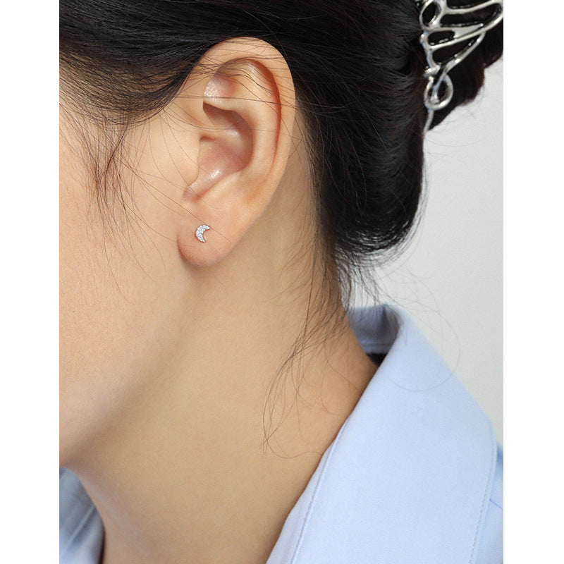 Sleeping No Need To Take Off Simple Earrings