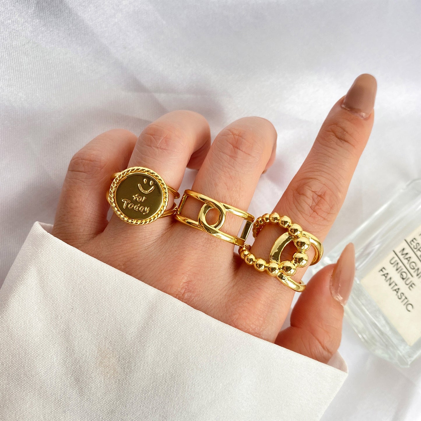 Open Letter Smiley Cross Love Surrounding Bamboo Joint Rings