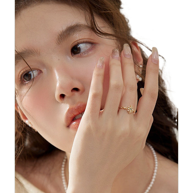 Luxury Iba Color High Imitation Emerald Adjustable Rings