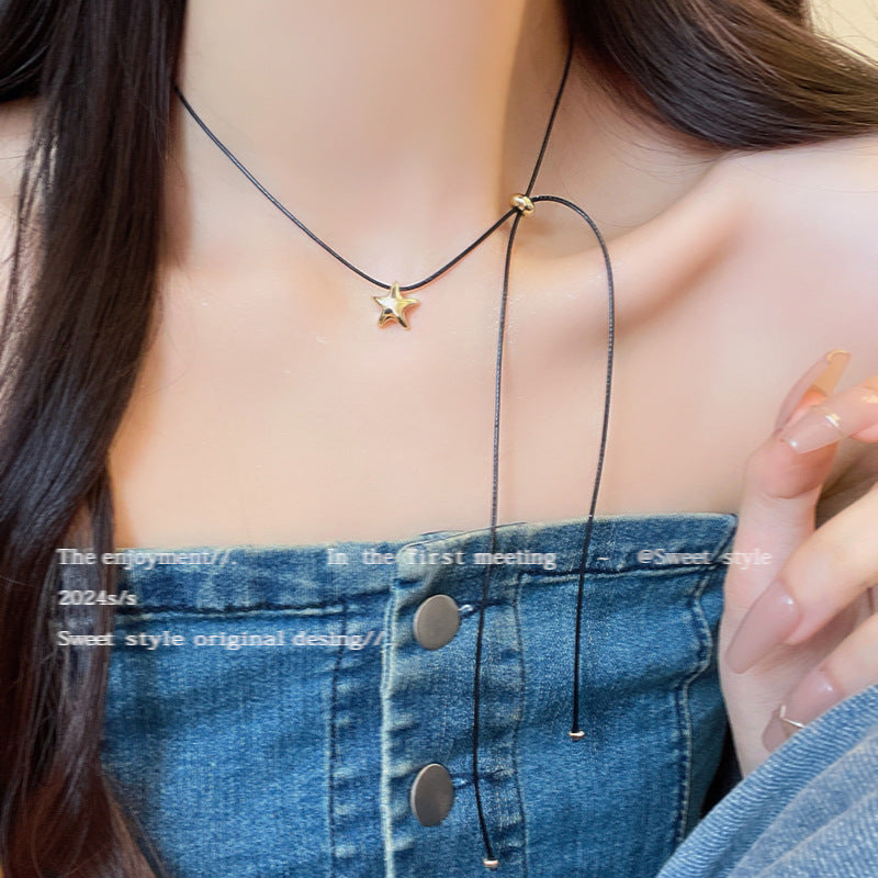 Black Rope Female French Retro Sweet Necklaces