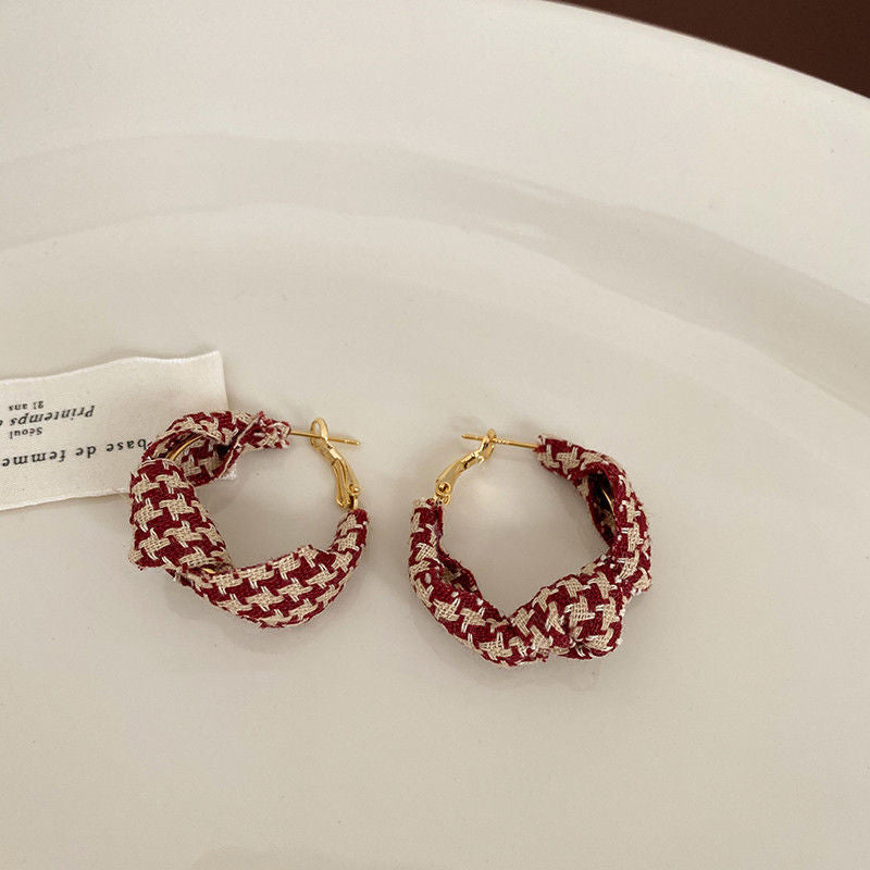 Luxury High-grade Fabric Ear Female Niche Earrings