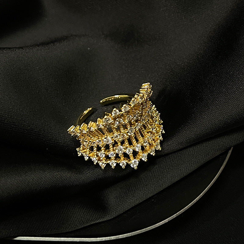 Women's Light Luxury High-grade Open Antique Retro Rings