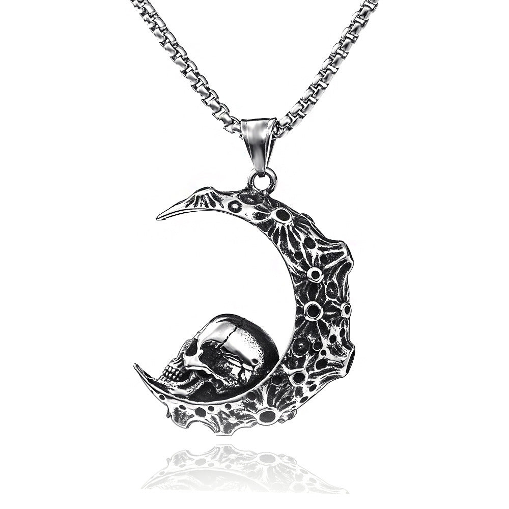 Fashionable Simple Alloy Triangle Integrated Retro Necklaces
