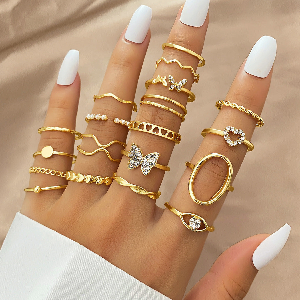 Women's Knuckle Suit Pieces Love Heart-shaped High-grade Niche Butterfly Rings