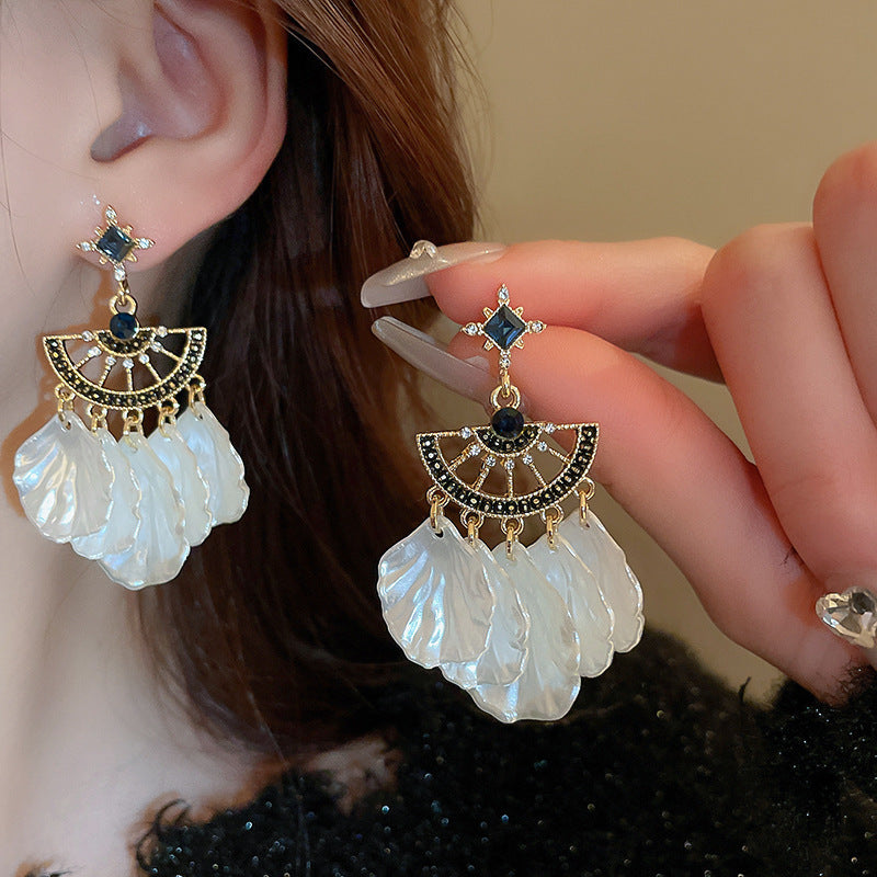 Chinese Style Flower Bamboo Tassel Fashion Trend Ear Hook Earrings