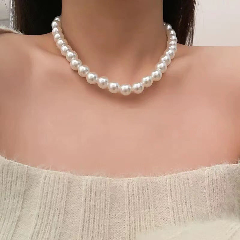 Women's Style Stringed Pearls Clavicle Chain Imitation Necklaces