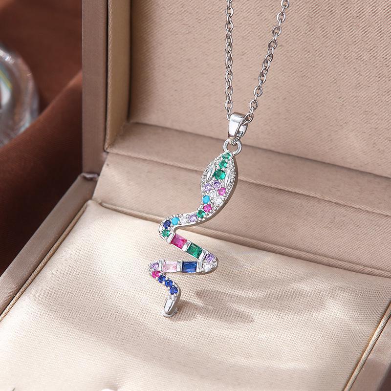 Women's Ornament High-grade Exquisite Affordable Luxury Fashion Necklaces