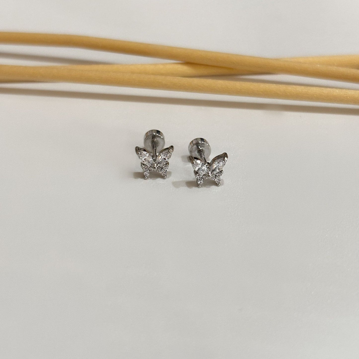 Zirconium Butterfly Bow Female Sweet Cool Niche Earrings