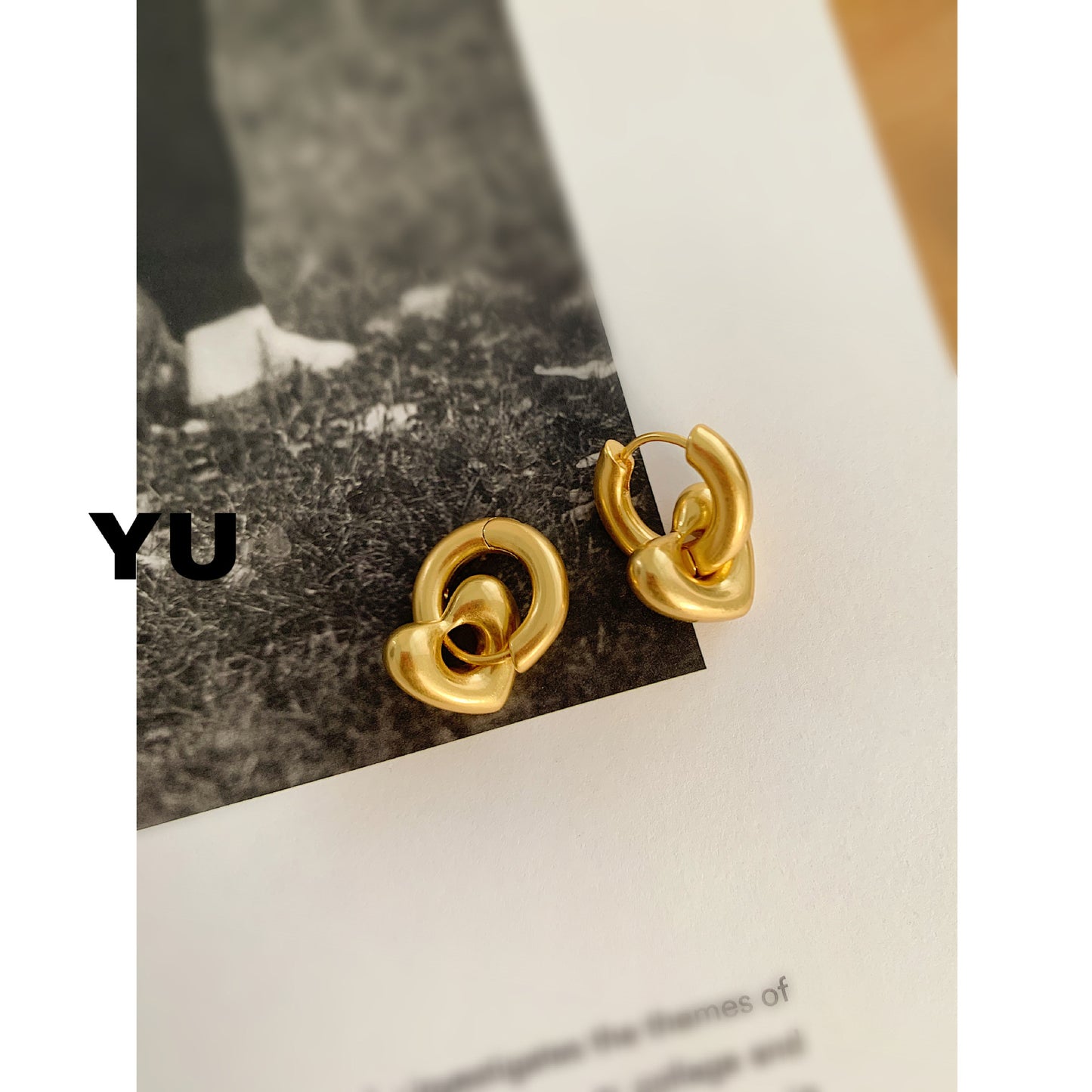 Women's Ear Clip French Retro Simple Brass Earrings
