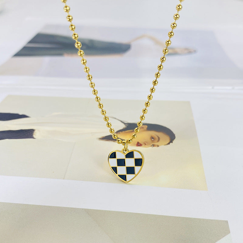 White Chessboard Plaid Love Female Light Luxury Necklaces