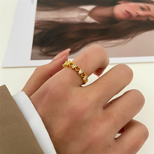 Light Luxury Female Personality Hollow Out Heart-shaped Rings