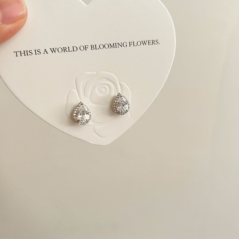 Women's Luxurious Style Long Fringed Pearl Niche Design Earrings