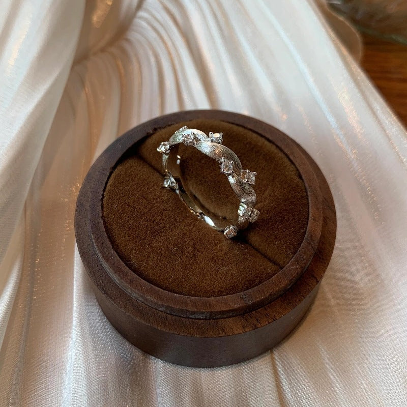 Plant Series Inlaid Spot Drill Brushed Thorns Rings