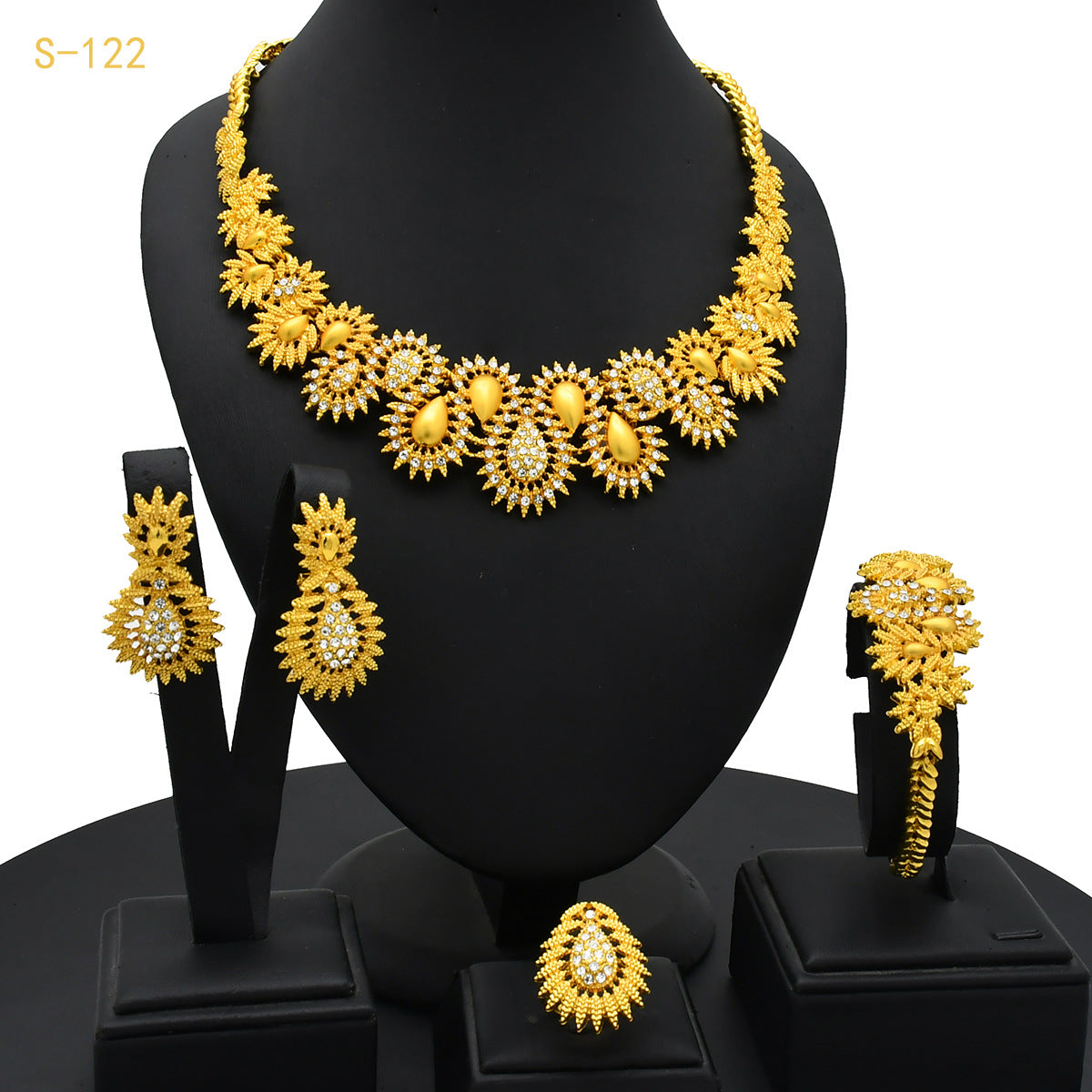 Glamorous Gold Bridal Indian Nigeria Batch Jewelry Set