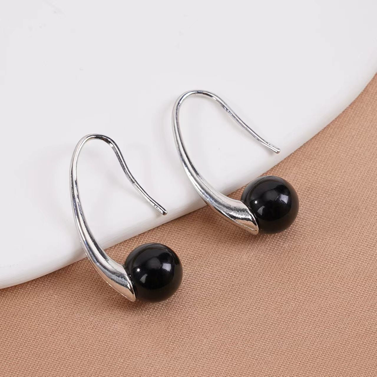 Elegant High Sense Frosty Style Small Simple Fashion Peas Large Earrings