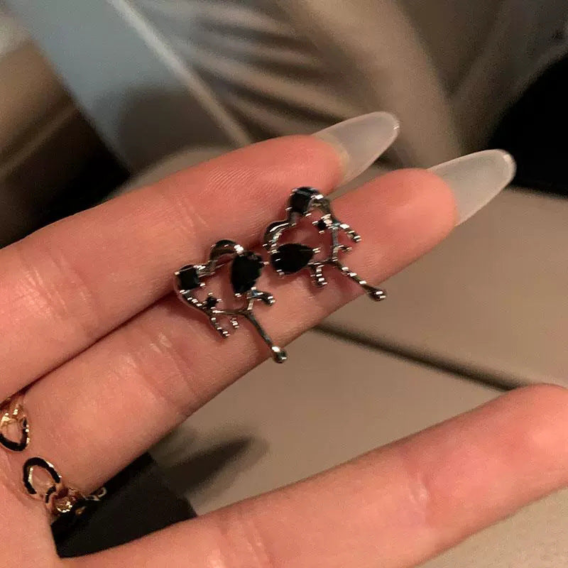Light Luxury Diamond Female Niche Design Earrings