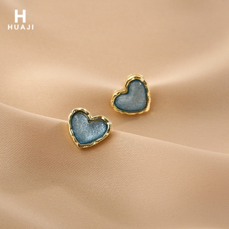 Women's Blue Loving Heart Small Simple Cold Style High Sense Temperamental Stud Earrings