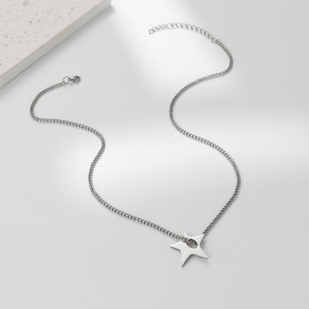 Women's Creative Simple Star Street Shot Ornament Necklaces