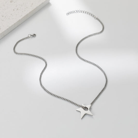 Women's Creative Simple Star Street Shot Ornament Necklaces