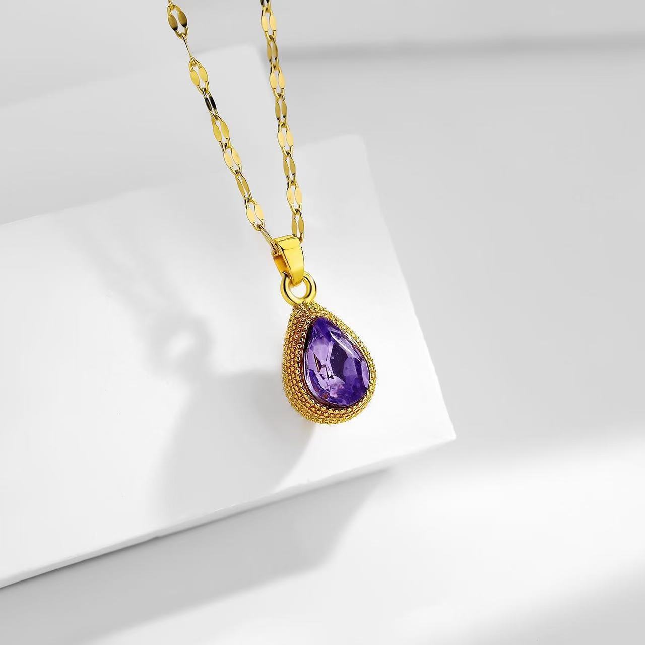 Women's Droplet Fashionable Temperamental High-grade Durian Clavicle Necklaces