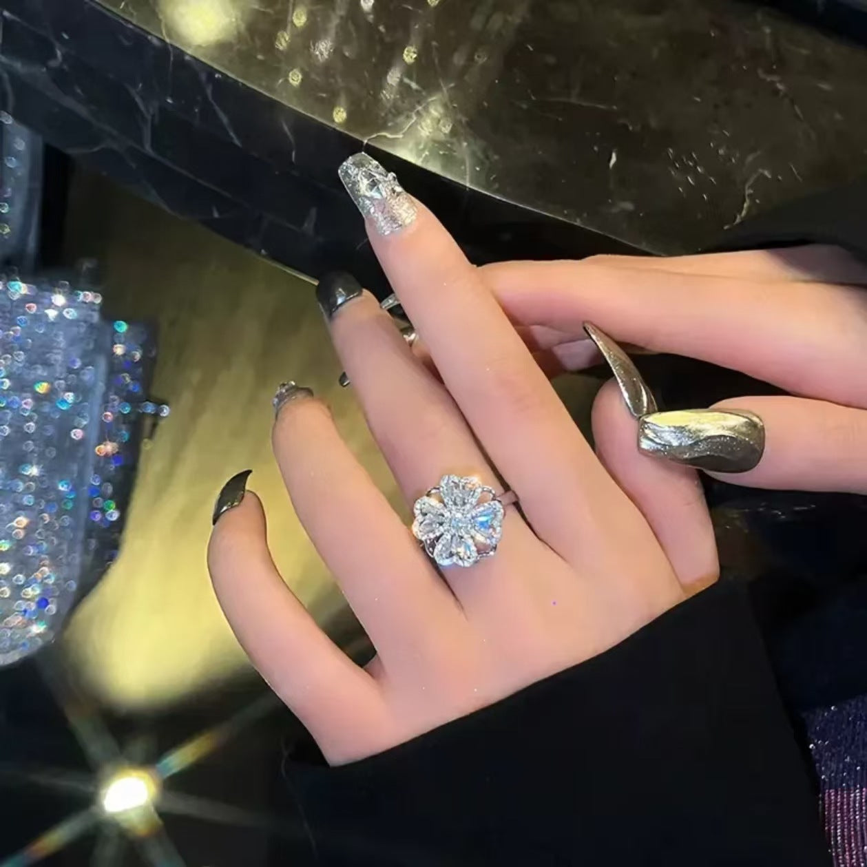 Four-leaf Flower Fashionable Exquisite High-grade Full Ring