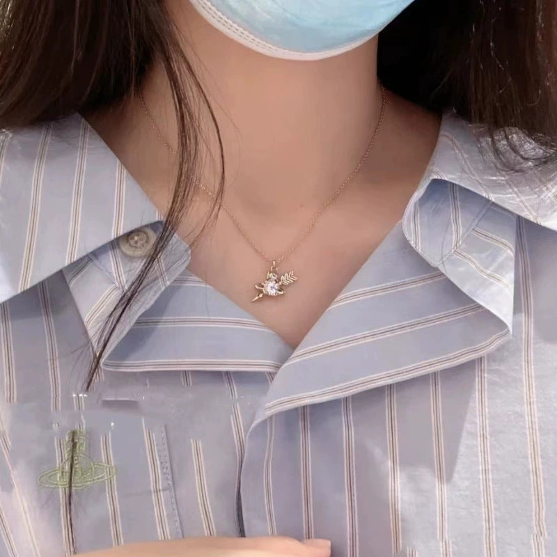 Women's Through The Heart Saturn Zircon Light Luxury Necklaces