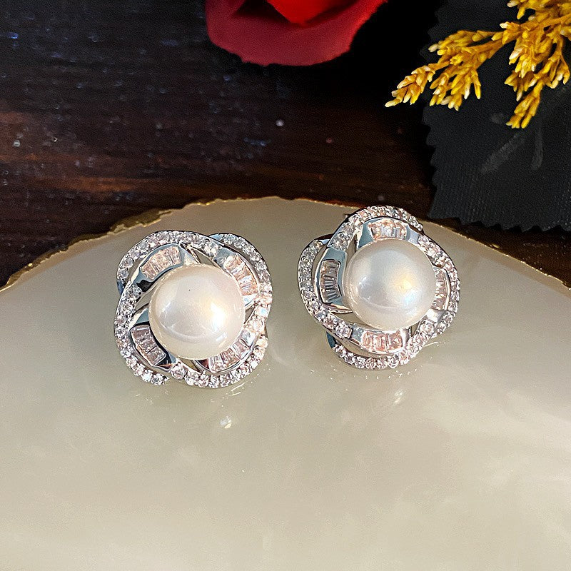 Shining Diamond Irregular Round Female Special Earrings