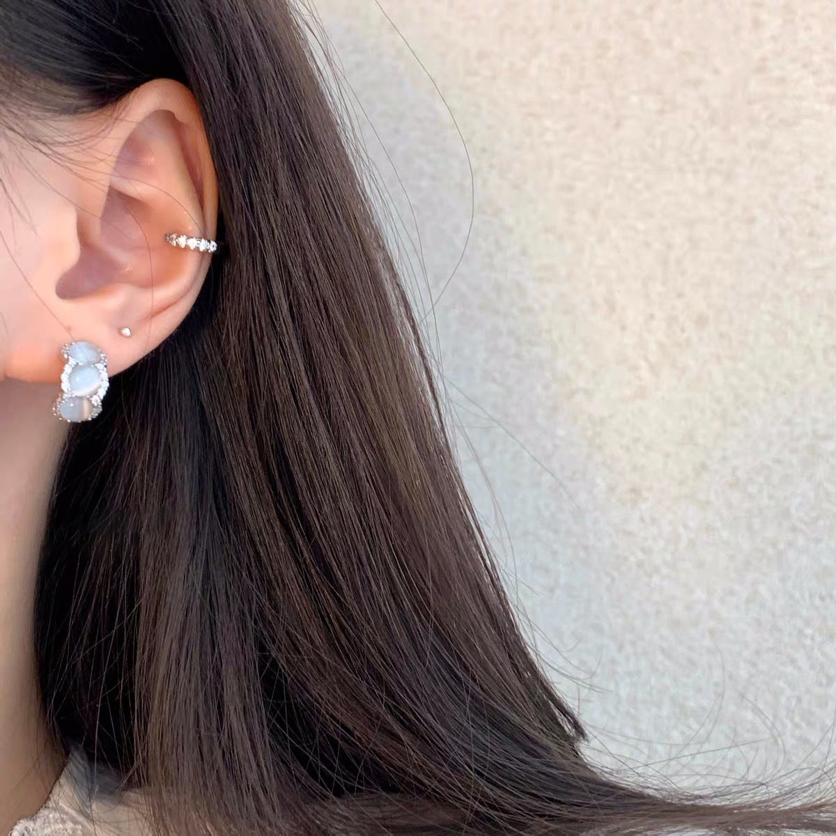 Retro Cat's Eye Light Luxury High-grade Sense Earrings