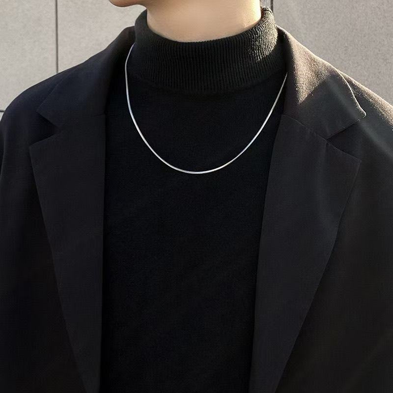 Women's & Men's Colorfast Cold Style Simple Elegant Titanium Steel Trendy Clavicle Square Necklace