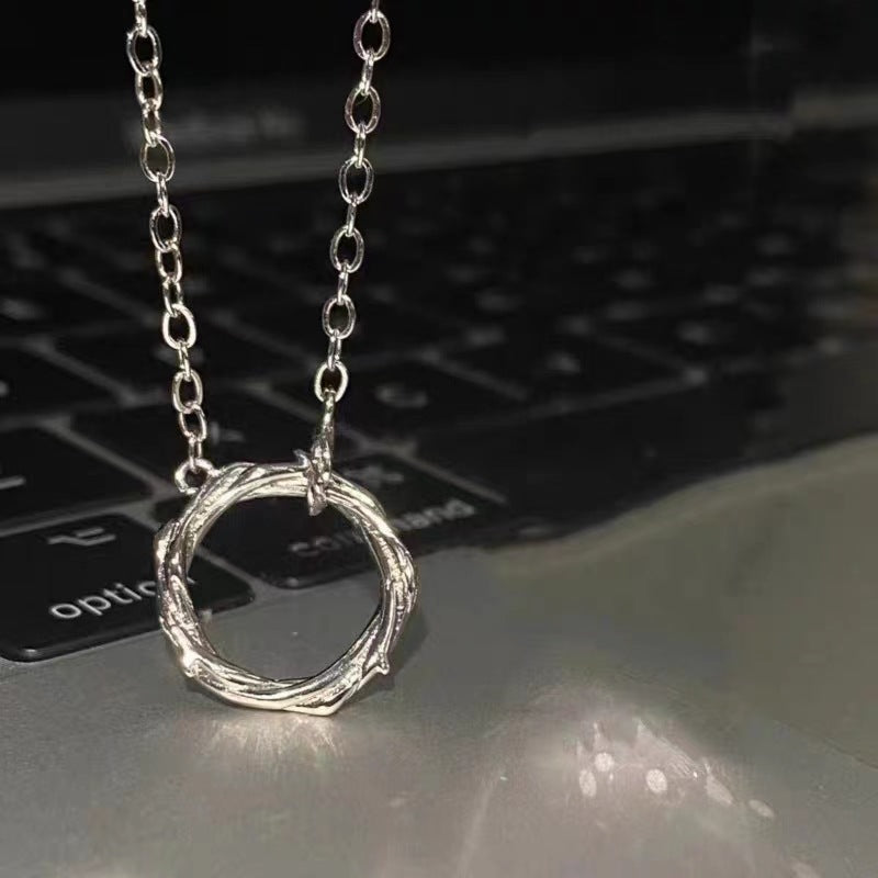 Thorn Female Dopamine Couple Drip Glazed Necklaces