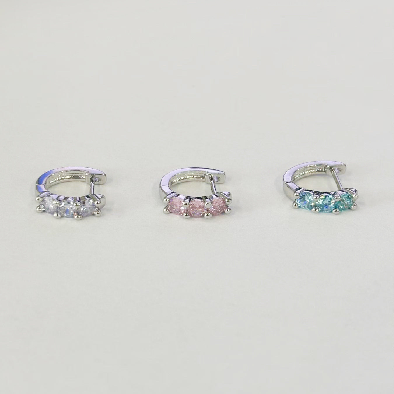 Steel Copper Diamond Straight Rod Three Zircon Inner Earrings