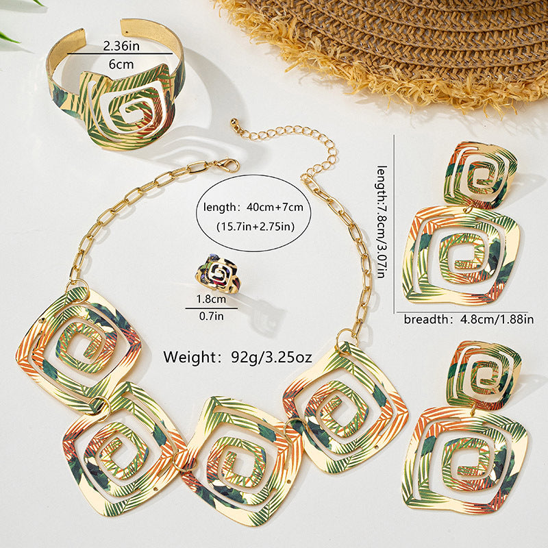 Women's Exaggerated Geometry Alloy Vintage Ethnic Style Necklaces