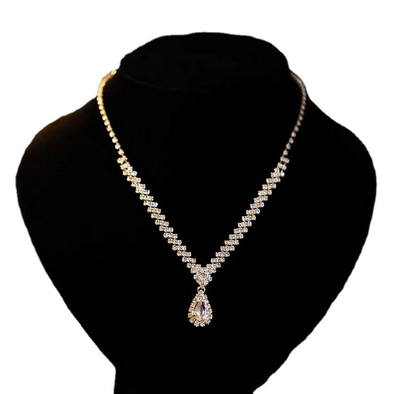 Women's Chain Suite Two-piece Water Drop Clavicle Dinner Necklaces