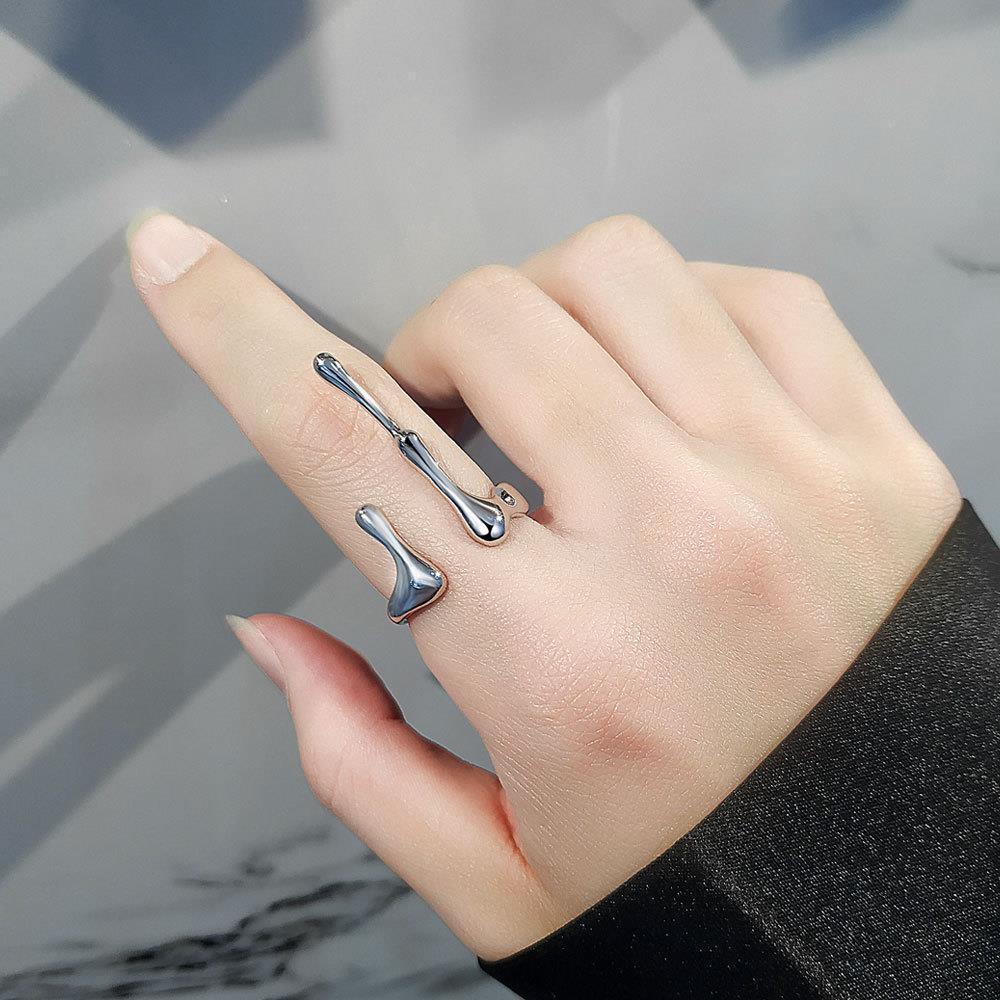 Irregular Liquid Open Female Cold Wind Rings