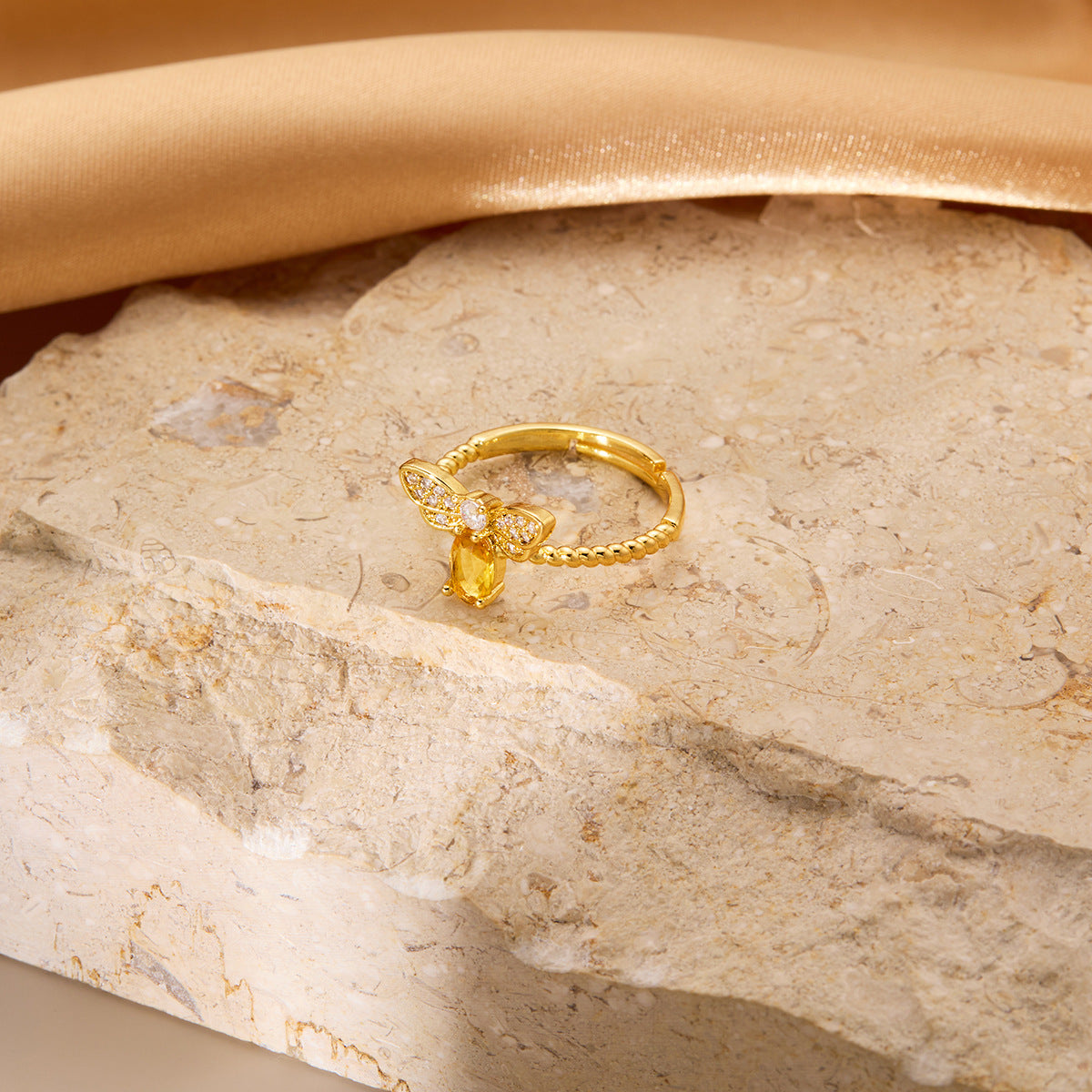 High-grade Niche Real Gold Plated Copper Little Finger Rings