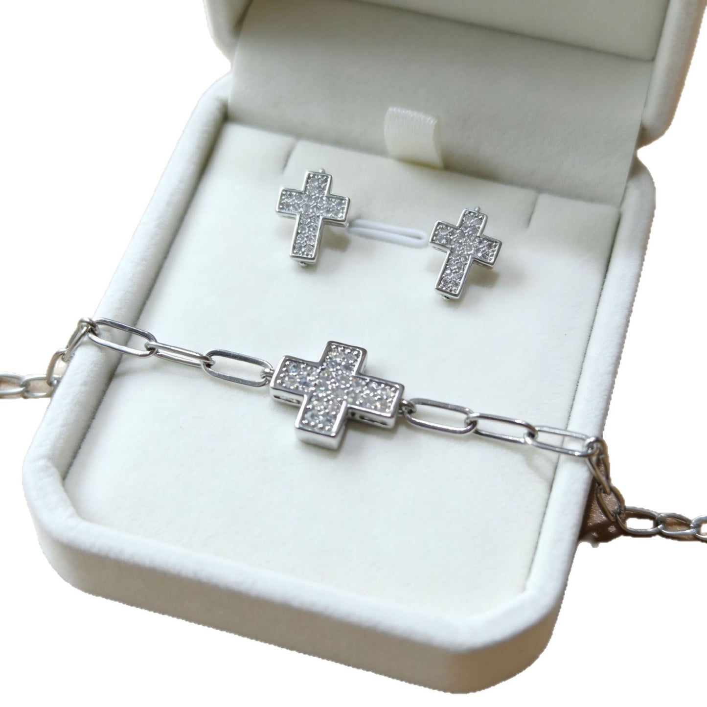 Women's Copper Zircon Handmade High Luxury Cross No Stainless Steel Design Bracelets