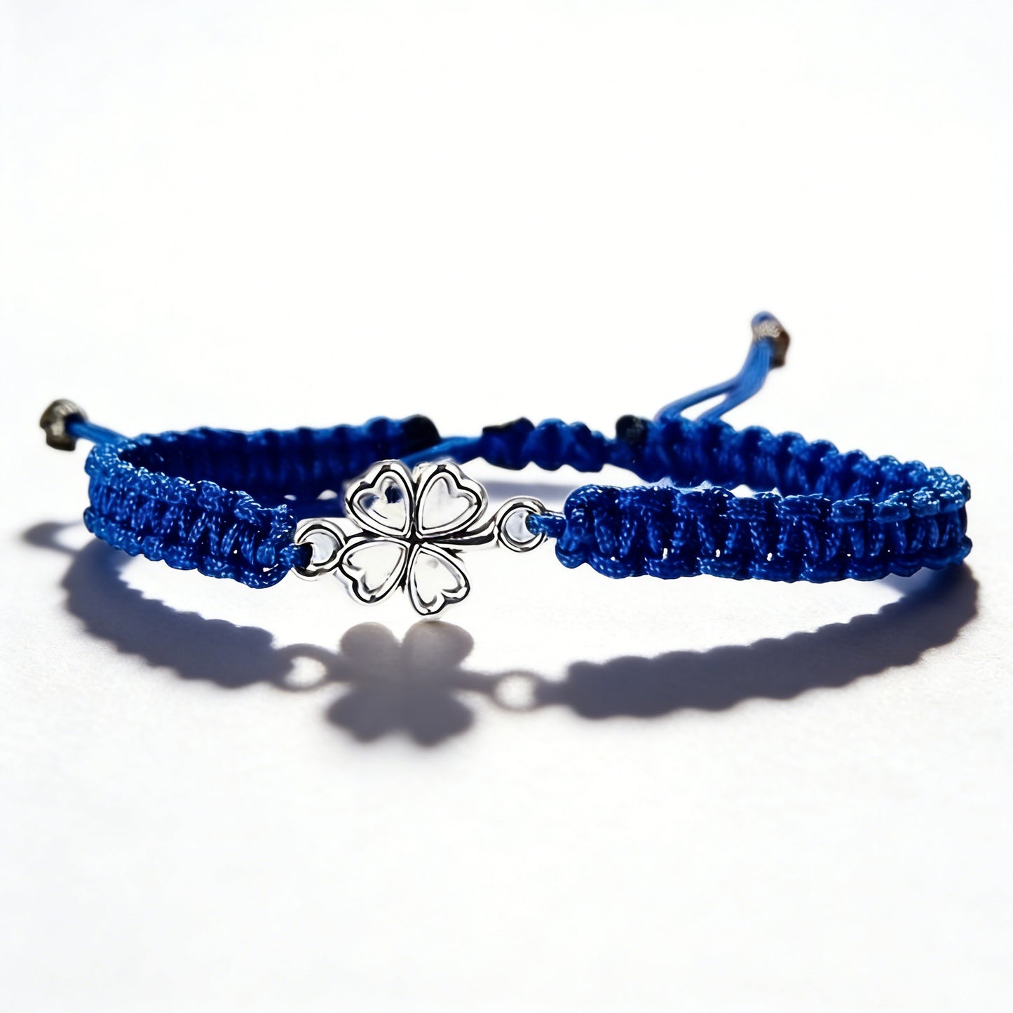 Day Lucky Four-leaf Clover Woven Hand Strap Simple Bracelets