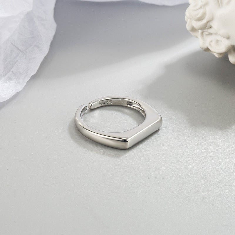 Asymmetric Line Female Design Irregular Interwoven Rings