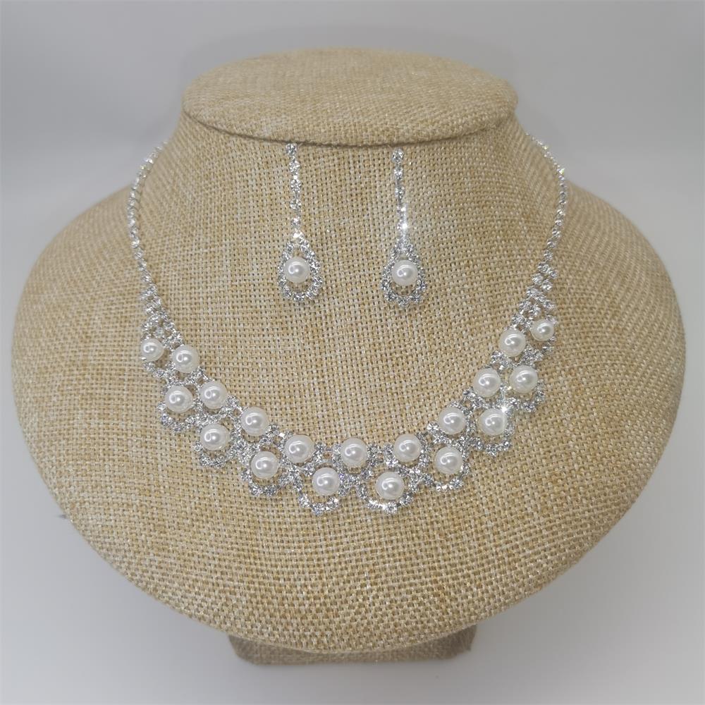 Classic Stylish Bridal Three-piece Fashion Tassel Necklaces