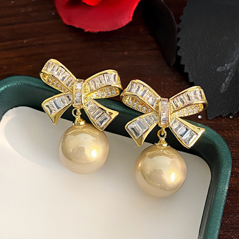 Shining Diamond Irregular Round Female Special Earrings