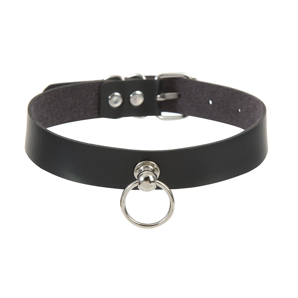 Women's Simple Round Wind Black Punk Leather Alloy Vintage Neck Collar